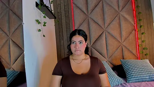 Snapshot of eva_daemon chatting on April 20, 11:57 am eva daemon online show from April 20, 11:57 am