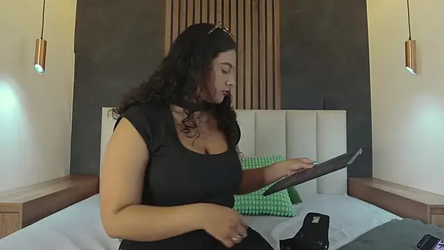 eva daemon online show from January 17, 11:58 am