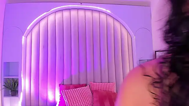 Snapshot of eva_daemon chatting on October 3, 11:45 am eva daemon online show from October 3, 11:45 am