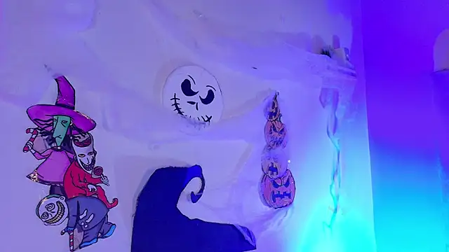 Snapshot of eva_daemon chatting on October 31, 11:40 am eva daemon online show from October 31, 11:40 am