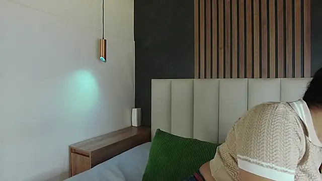 eva daemon online show from February 11, 11:43 am