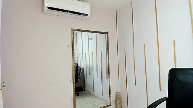 Nayariskaya online show from February 18, 6:48 pm