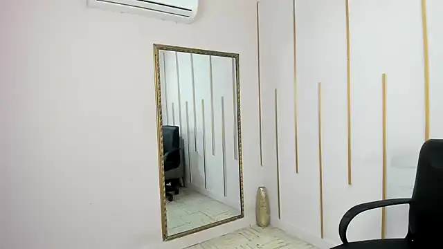 Nayariskaya online show from February 9, 2:15 pm