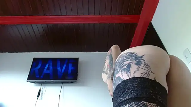 linda 33 online show from September 9, 2:15 pm