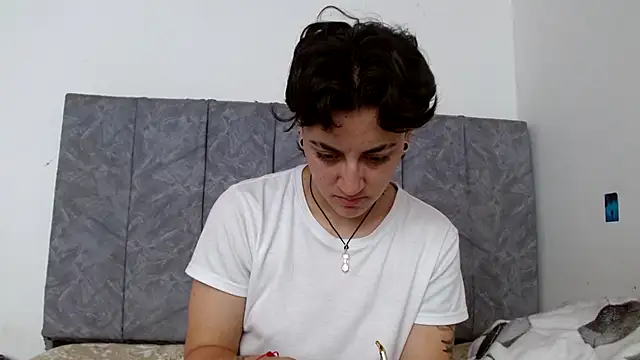 linda 33 online show from November 11, 2:23 pm