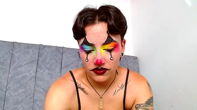 linda 33 online show from October 7, 7:48 pm