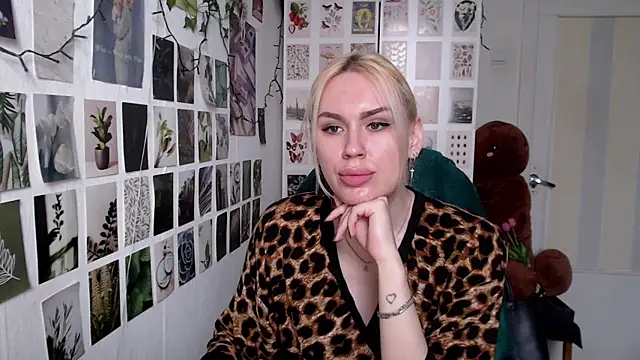 CapriScorpion online show from April 4, 11:39 am