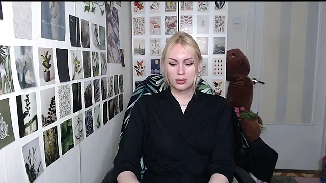 CapriScorpion online show from June 1, 1:55 pm