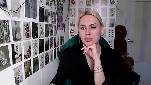 CapriScorpion online show from April 8, 12:17 pm