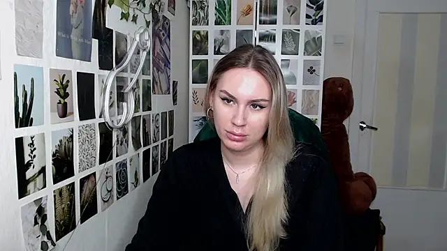 CapriScorpion online show from October 3, 1:34 pm