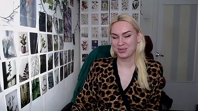 CapriScorpion online show from April 2, 1:40 pm