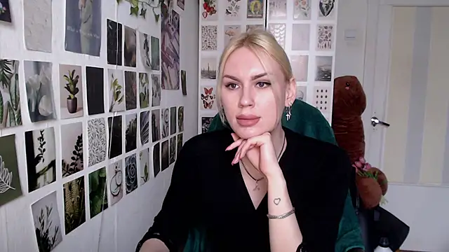 CapriScorpion online show from April 30, 1:07 pm