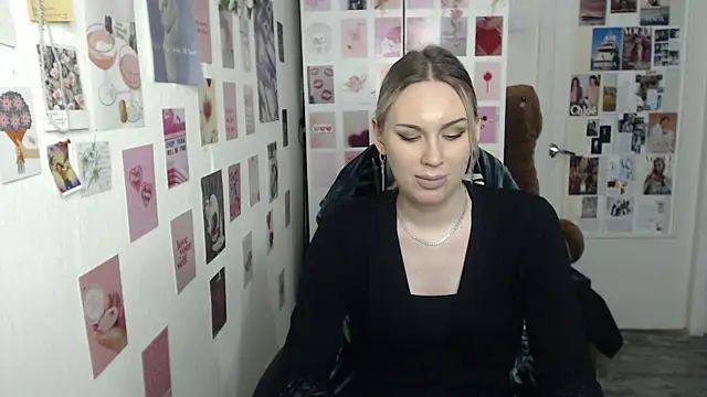 CapriScorpion online show from March 2, 6:13 pm