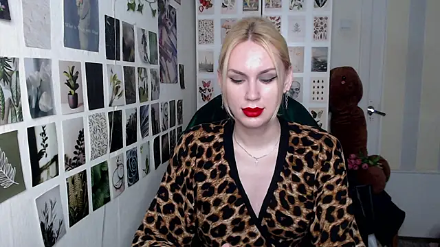 CapriScorpion online show from May 10, 4:09 pm