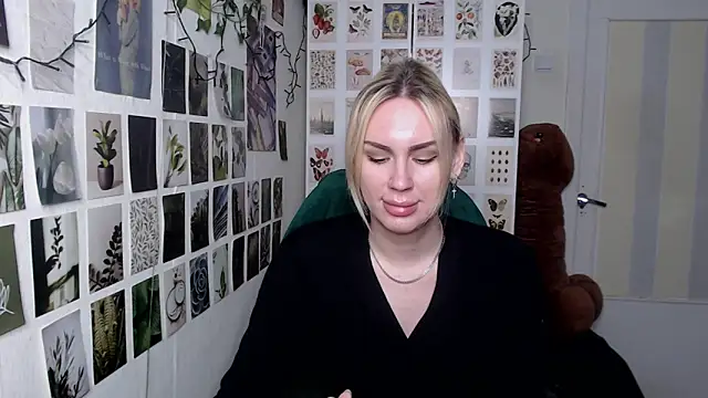 CapriScorpion online show from January 18, 4:43 pm