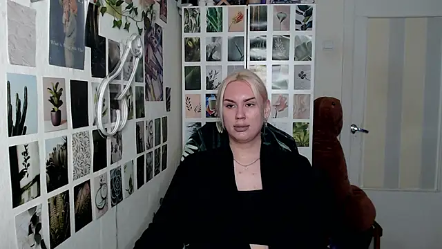 CapriScorpion online show from November 15, 9:57 am