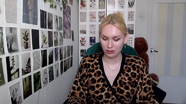 CapriScorpion online show from May 6, 10:52 am