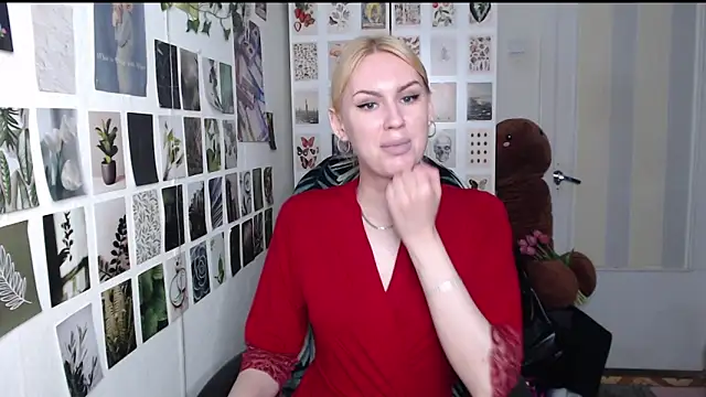 CapriScorpion online show from June 2, 1:11 pm