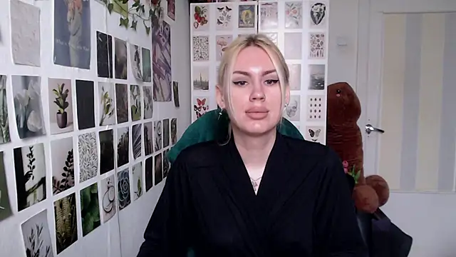 CapriScorpion online show from April 15, 11:16 am