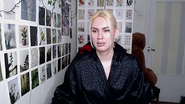 CapriScorpion online show from March 15, 3:41 pm