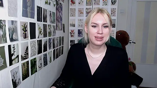 CapriScorpion online show from May 1, 11:15 am