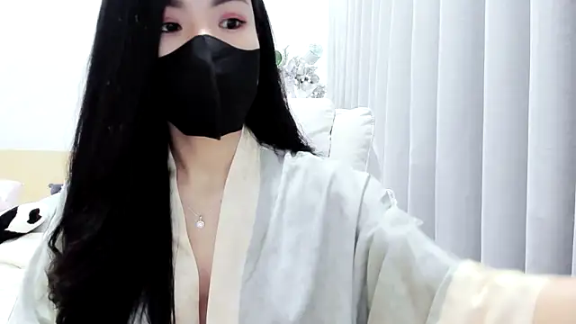 Lita-Julia online show from November 20, 8:31 pm