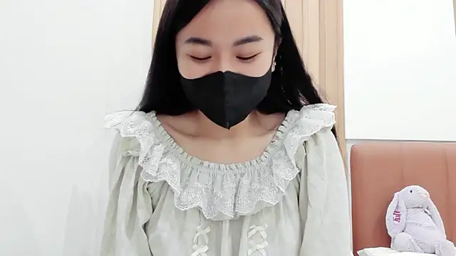 Snapshot of Lita-Julia chatting on March 10, 8:34 pm Lita-Julia online show from March 10, 8:34 pm