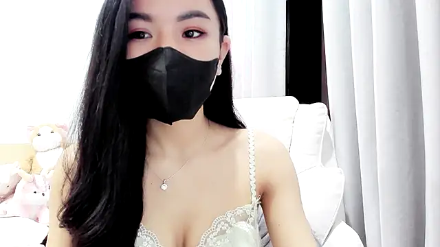 Snapshot of Lita-Julia chatting on October 5, 5:14 pm Lita-Julia online show from October 5, 5:14 pm