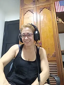 Snapshot of mademonsexy chatting on July 11, 4:13 am mademonsexy online show from July 11, 4:13 am