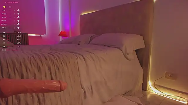 alaskavenom  online show from March 19, 3:23 pm