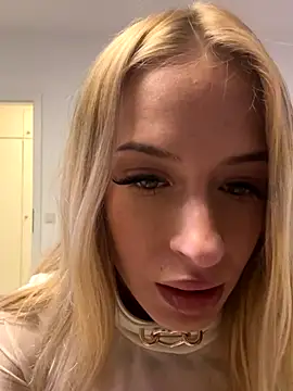 Leyladieistso47 online show from November 7, 9:08 pm