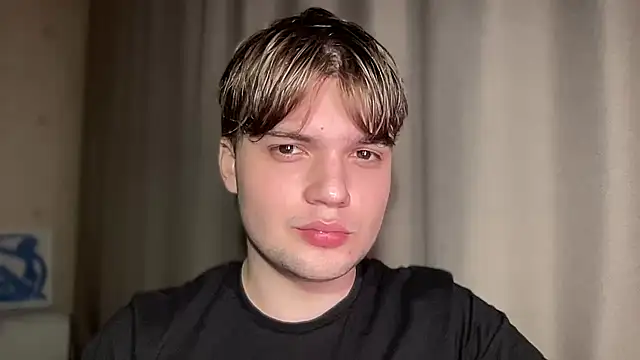 superfluboy  online show from February 26, 3:32 pm