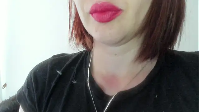 queen fetish online show from February 20, 2:30 pm