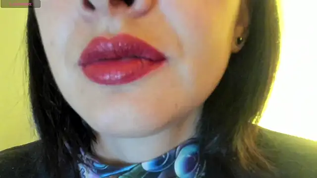 Snapshot of queen_fetish chatting on September 11, 10:26 am queen fetish online show from September 11, 10:26 am