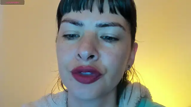 queen fetish online show from November 20, 11:00 am