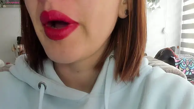 queen fetish online show from March 19, 4:18 pm