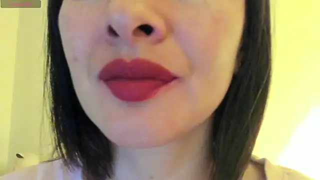 Snapshot of queen_fetish chatting on September 17, 10:28 am queen fetish online show from September 17, 10:28 am