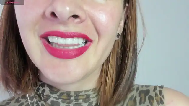 queen fetish online show from March 24, 9:48 pm