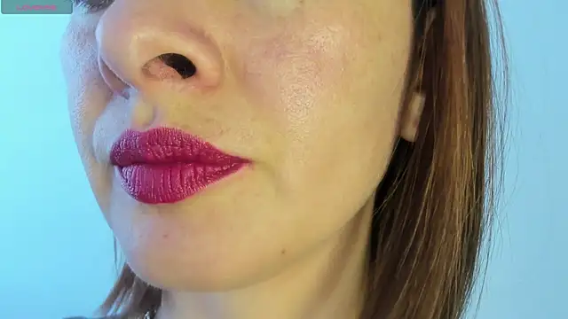 Snapshot of queen_fetish chatting on April 26, 2:47 pm queen fetish online show from April 26, 2:47 pm