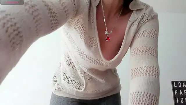 queen fetish online show from November 27, 1:22 pm