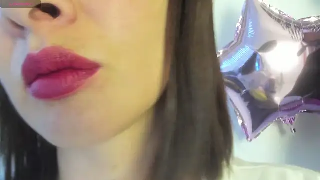 Snapshot of queen_fetish chatting on June 9, 7:59 pm queen fetish online show from June 9, 7:59 pm