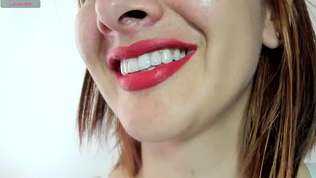 queen fetish online show from March 14, 5:41 pm