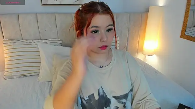 Atenea cuteee online show from March 19, 2:11 am