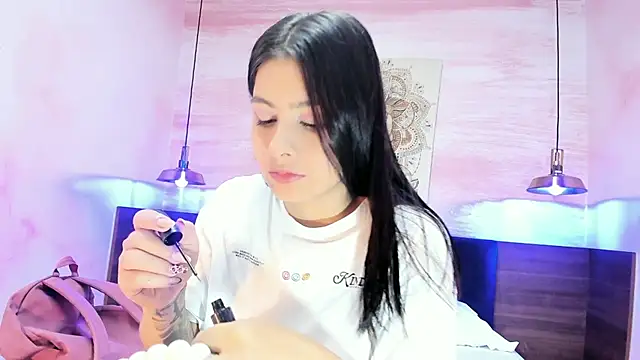 AnneDixie online show from December 19, 3:10 am