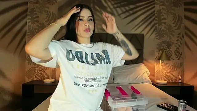 AnneDixie online show from February 26, 3:06 am