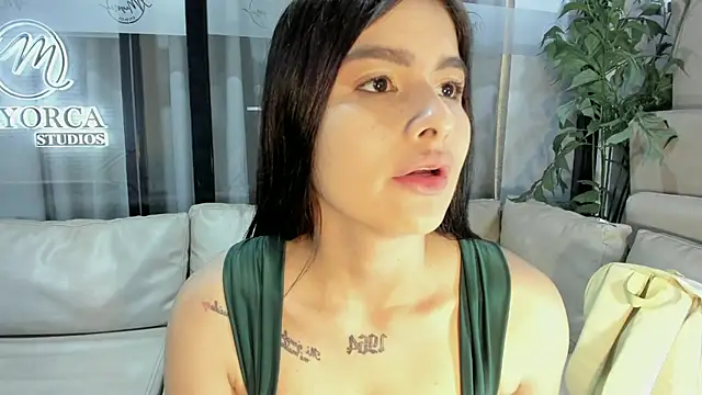 AnneDixie online show from February 16, 3:05 am