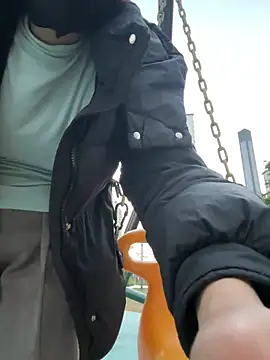 Zhuli11 online show from March 11, 11:04 am