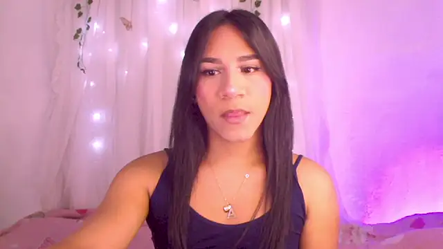 AndreaaFoxx online show from January 25, 9:25 pm