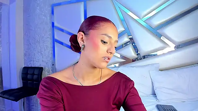 Miia002 online show from December 19, 4:49 am