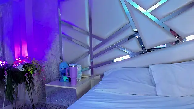 Miia002 online show from April 16, 11:40 pm